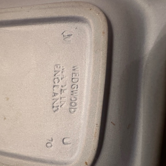 Wedgwood trinket tray - Picture 6 of 7